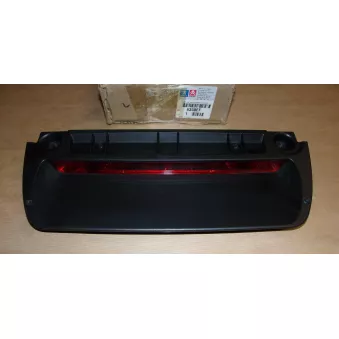 feu stop supplémentaire OE 6350EF