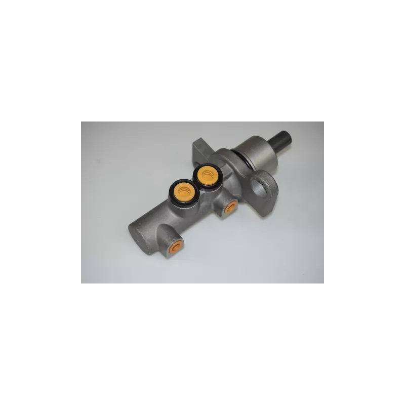 Maître-cylindre de frein LTD LTD-8D0611021B