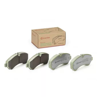 Jeu de 4 plaquettes de frein avant BREMBO