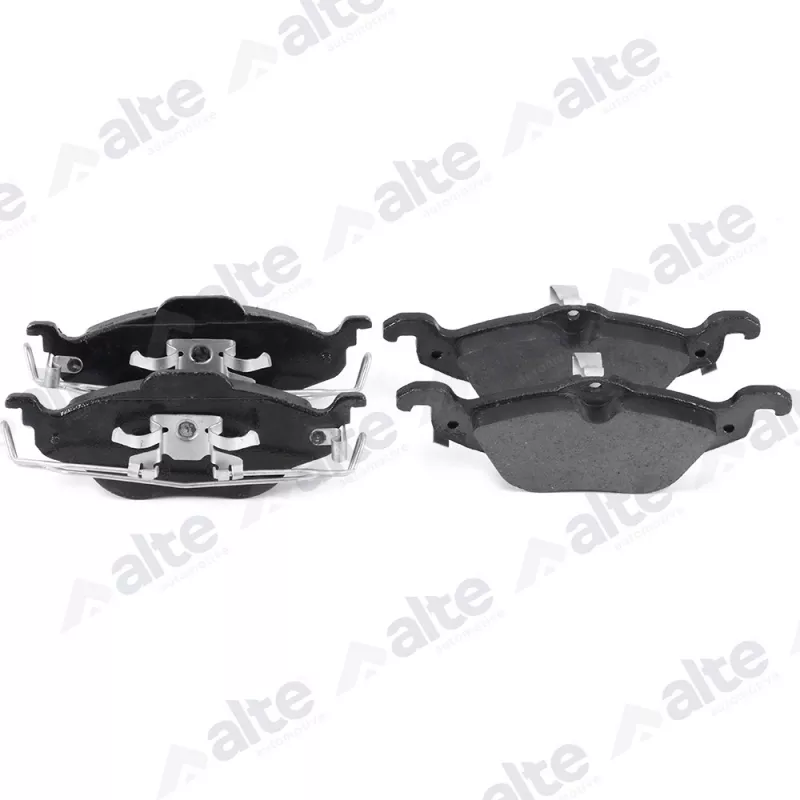Jeu de 4 plaquettes de frein avant ALTE AUTOMOTIVE 137796AAL