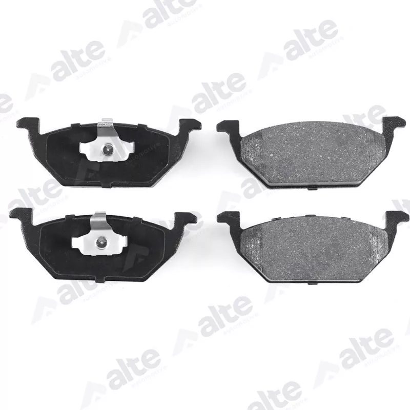 Jeu de 4 plaquettes de frein avant ALTE AUTOMOTIVE 137799AAL