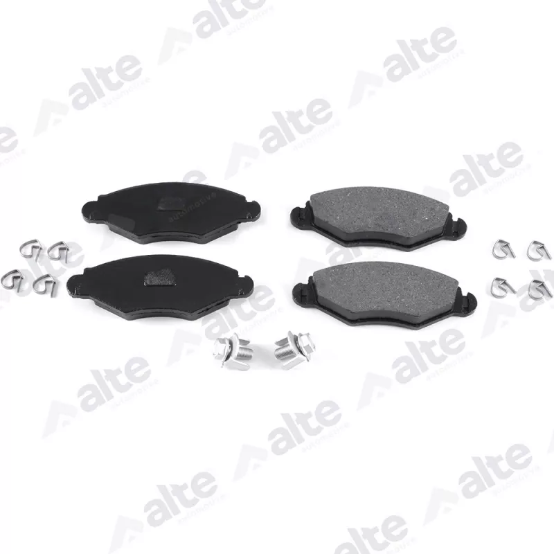 Jeu de 4 plaquettes de frein avant ALTE AUTOMOTIVE 137812AAL