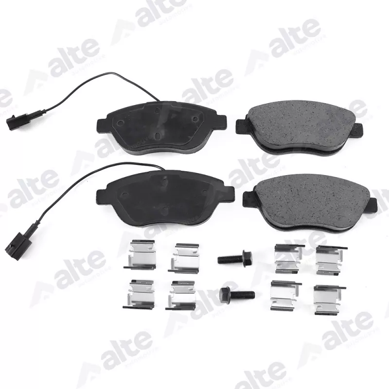 Jeu de 4 plaquettes de frein avant ALTE AUTOMOTIVE 137818EAL