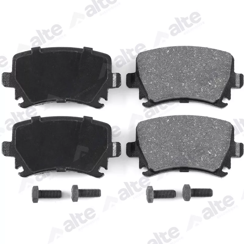 Jeu de 4 plaquettes de frein avant ALTE AUTOMOTIVE 137825AAL