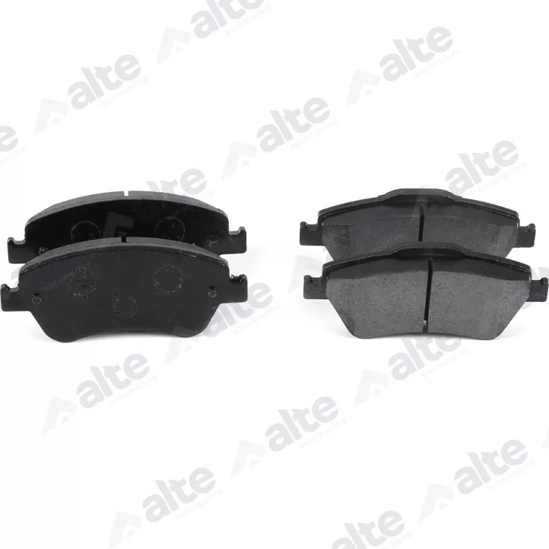 Jeu de 4 plaquettes de frein avant ALTE AUTOMOTIVE 137829AAL
