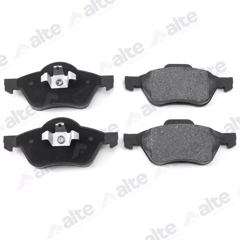Jeu de 4 plaquettes de frein avant ALTE AUTOMOTIVE 137840AAL