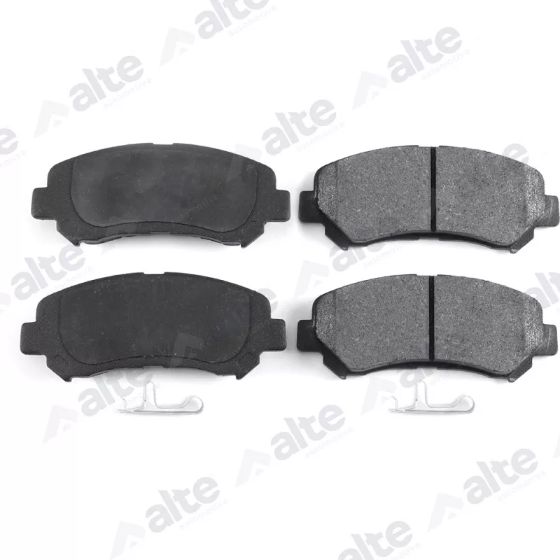 Jeu de 4 plaquettes de frein avant ALTE AUTOMOTIVE 137843AAL