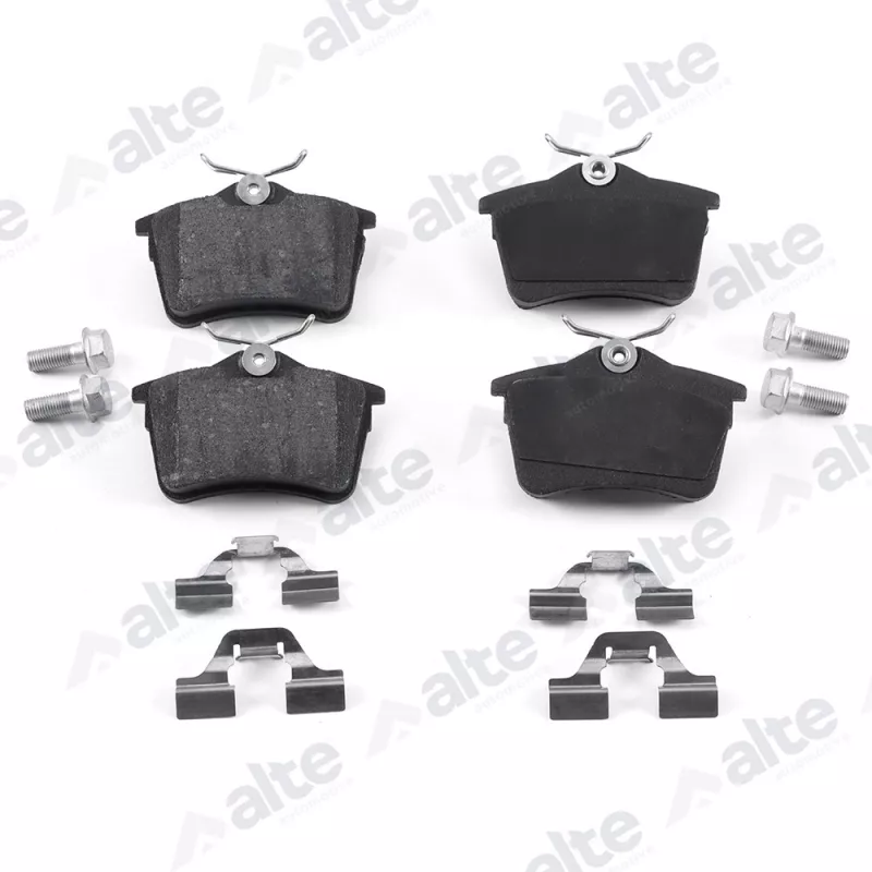 Jeu de 4 plaquettes de frein avant ALTE AUTOMOTIVE 137849AAL