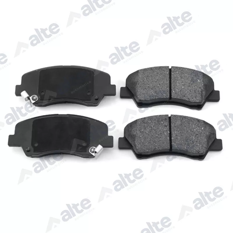 Jeu de 4 plaquettes de frein avant ALTE AUTOMOTIVE 137857AAL