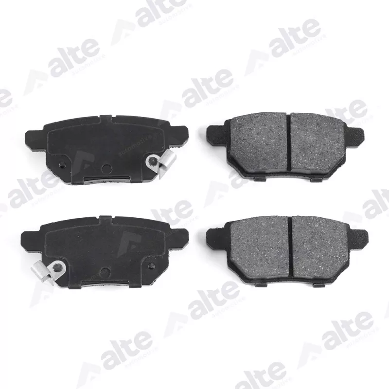 Jeu de 4 plaquettes de frein avant ALTE AUTOMOTIVE 137923AAL