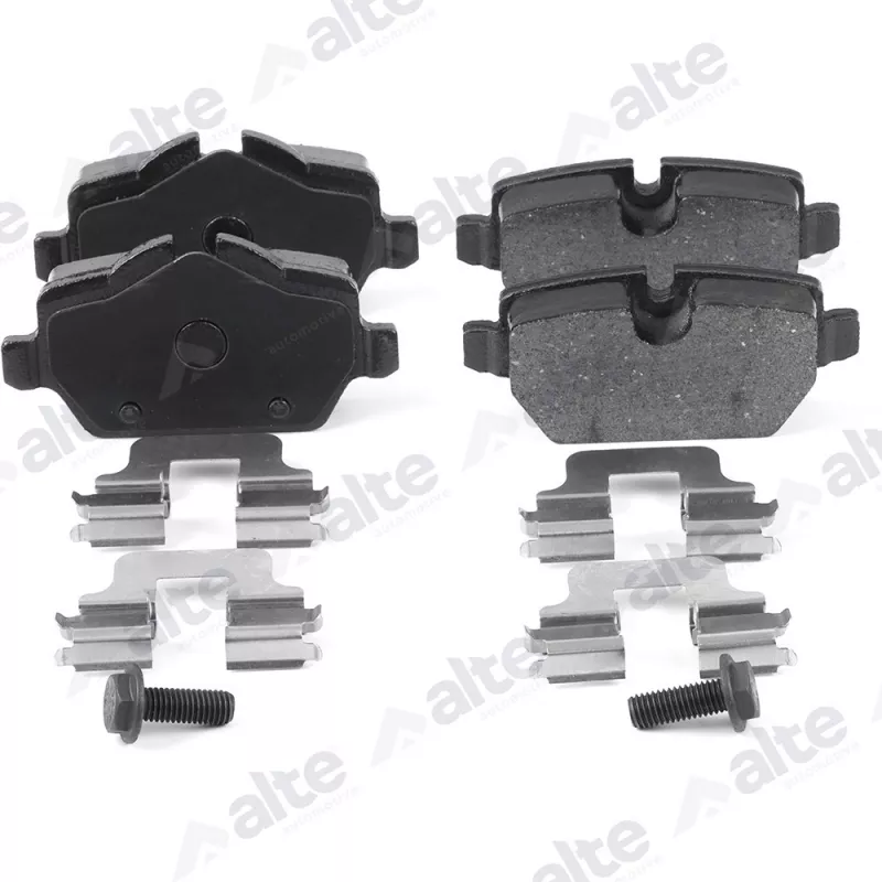 Jeu de 4 plaquettes de frein avant ALTE AUTOMOTIVE 138036CAL