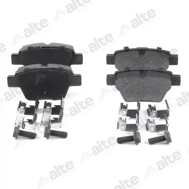 Jeu de 4 plaquettes de frein avant ALTE AUTOMOTIVE 138047CAL