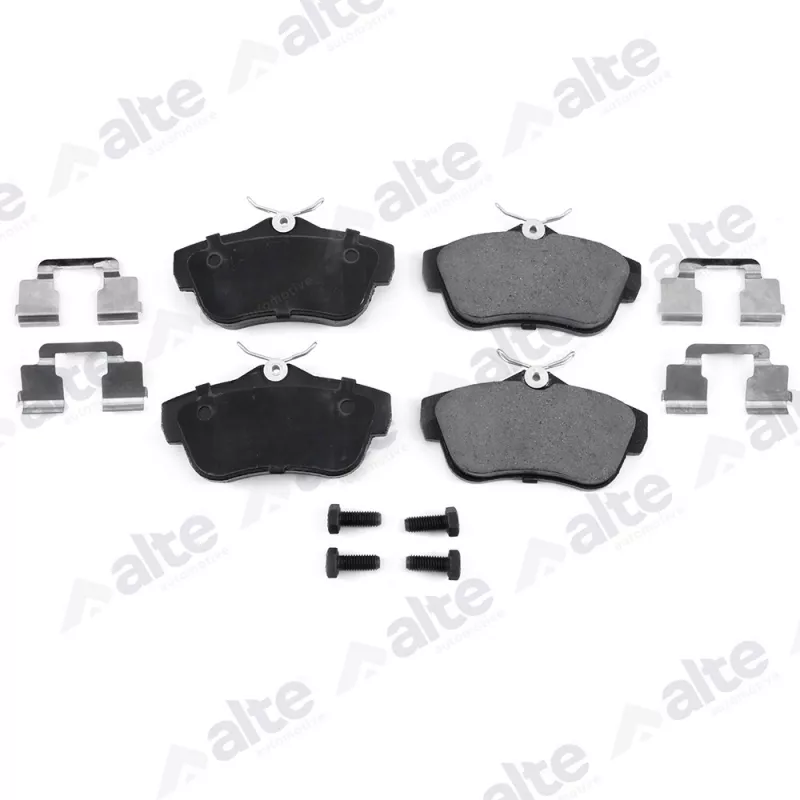 Jeu de 4 plaquettes de frein avant ALTE AUTOMOTIVE 138070CAL