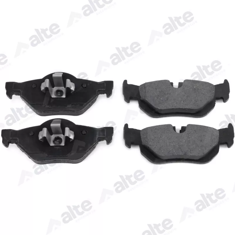 Jeu de 4 plaquettes de frein avant ALTE AUTOMOTIVE 138093AAL