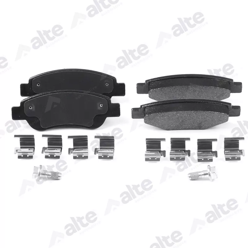 Jeu de 4 plaquettes de frein avant ALTE AUTOMOTIVE 138215BAL
