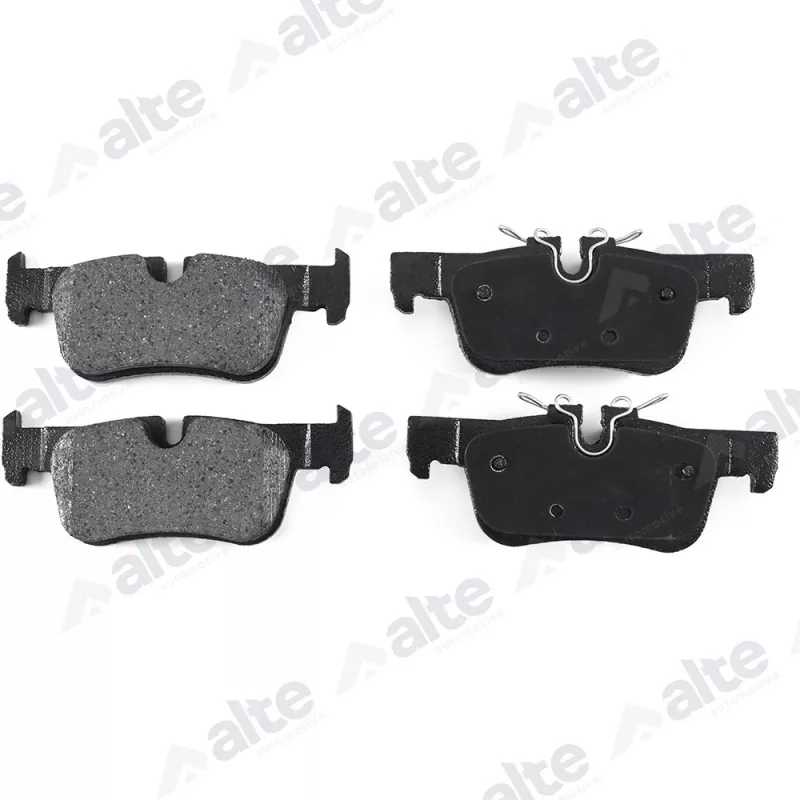 Jeu de 4 plaquettes de frein avant ALTE AUTOMOTIVE 138230AAL