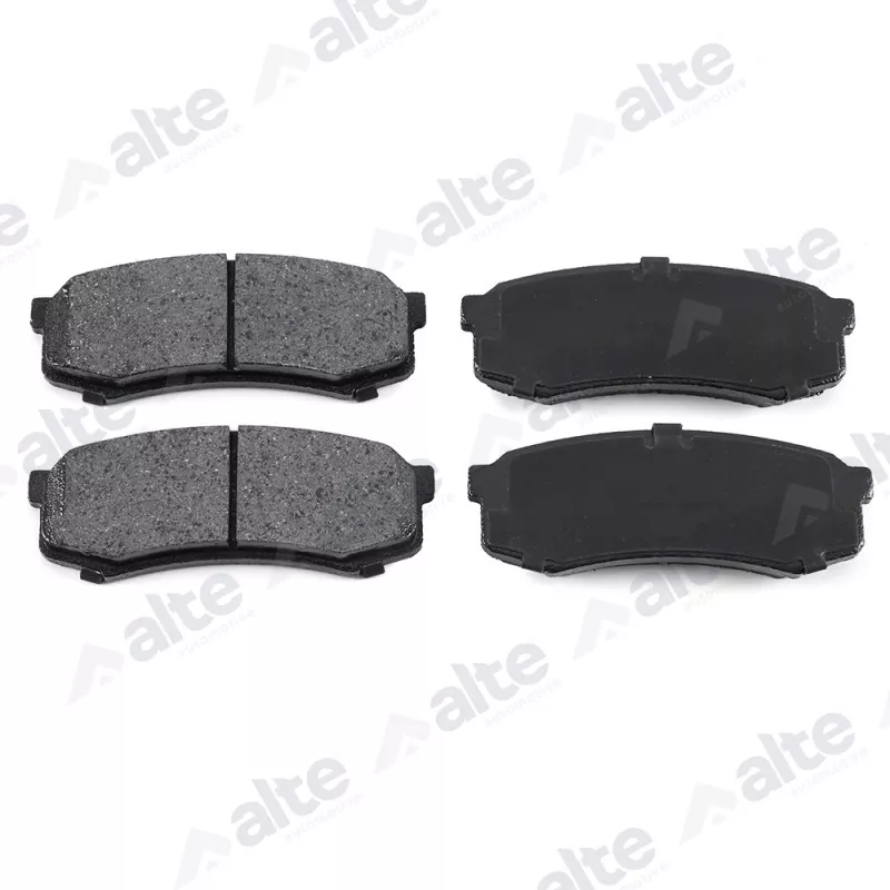 Jeu de 4 plaquettes de frein avant ALTE AUTOMOTIVE 138236AAL