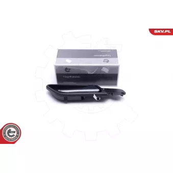 Poignée de porte avant droit ESEN SKV 96SKV811