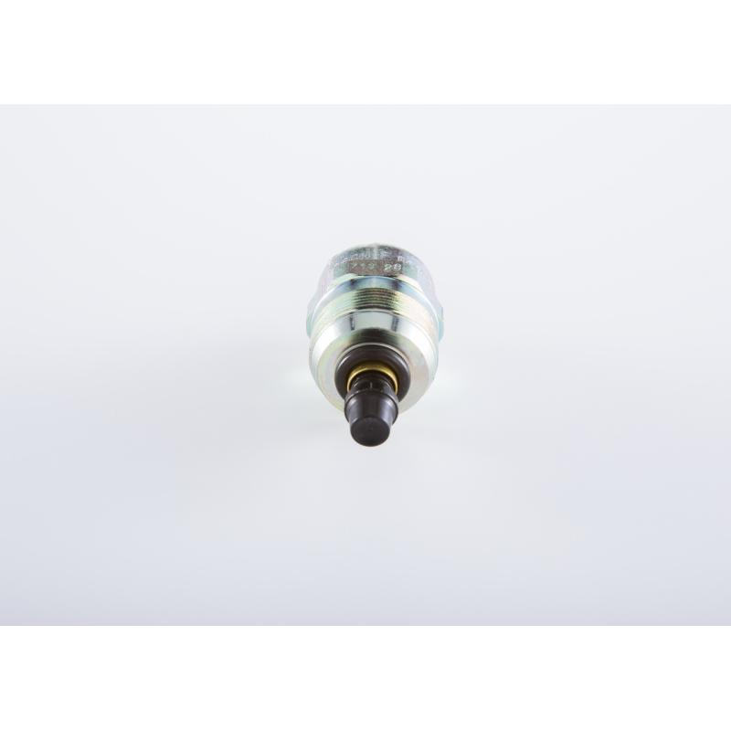 Electrovanne d'arrêt de pompe d'injection BOSCH F 002 D13 640 - Visuel 2