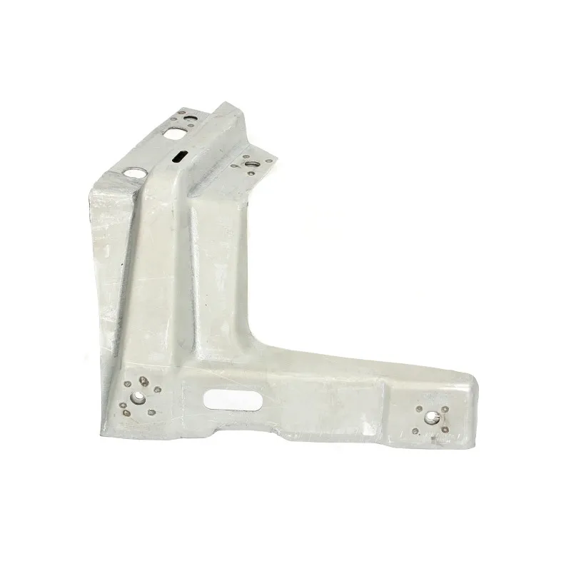 Support d'aile, collier de fixation avant gauche BLIC 7802-03-9523381P