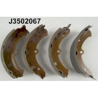 Jeu de mâchoires de frein NIPPARTS J3502067