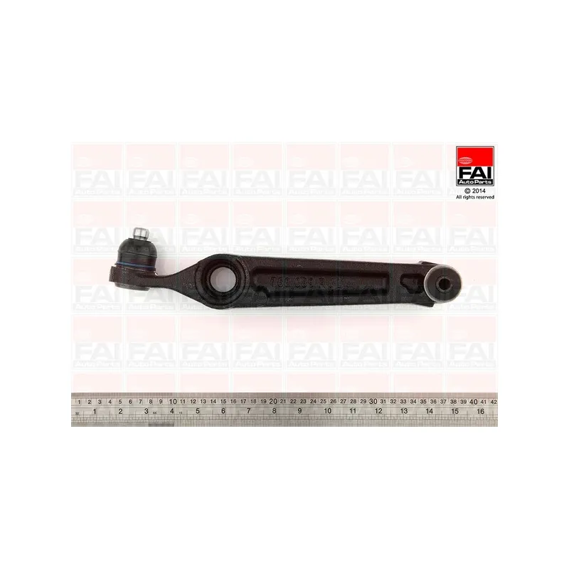 Triangle ou bras de suspension (train avant) FAI AutoParts SS2462