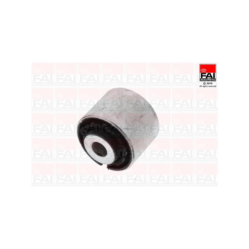 Silent bloc de suspension (train arrière) FAI AutoParts SS9896