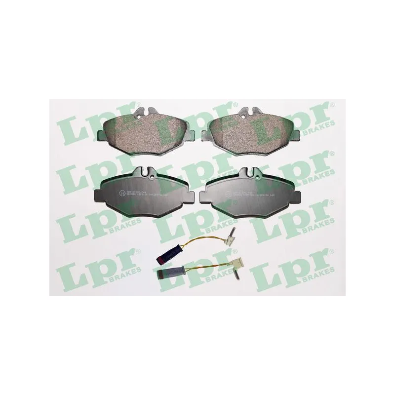Jeu de 4 plaquettes de frein avant LPR 05P1124A