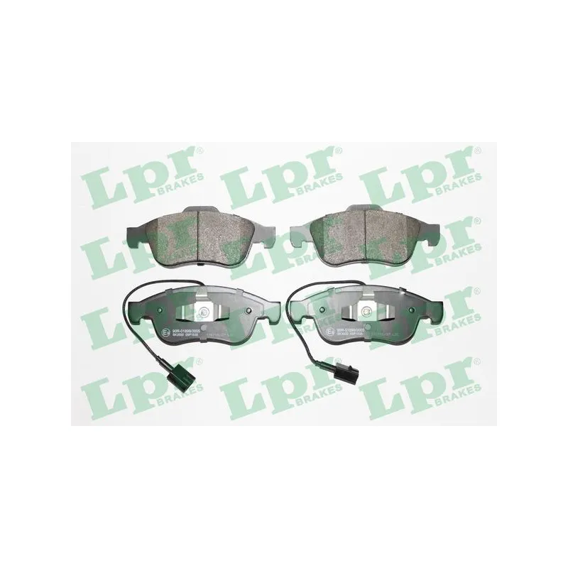 Jeu de 4 plaquettes de frein avant LPR 05P1535