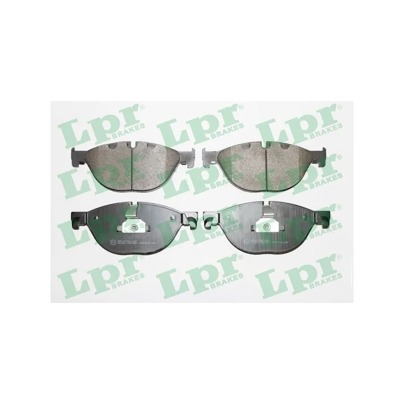 Jeu de 4 plaquettes de frein avant LPR 05P1582