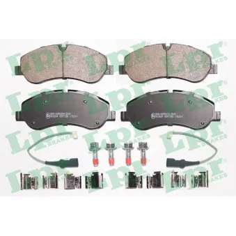 Jeu de 4 plaquettes de frein avant LPR 05P1786A