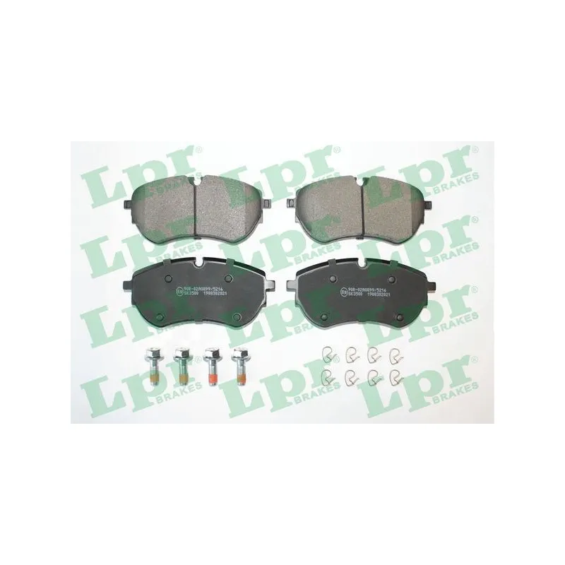Jeu de 4 plaquettes de frein avant LPR 05P2021