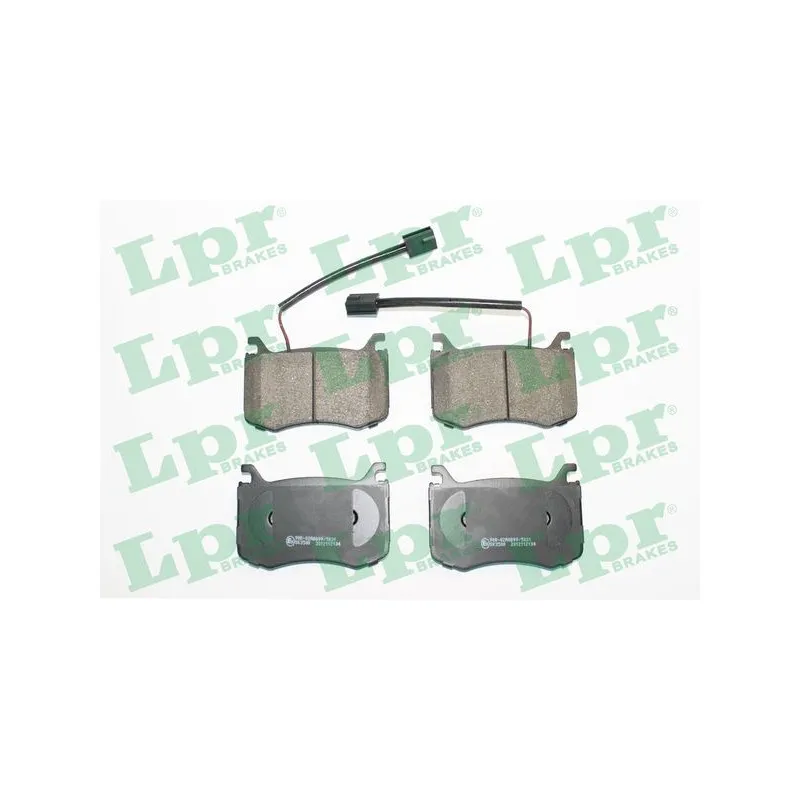 Jeu de 4 plaquettes de frein avant LPR 05P2134