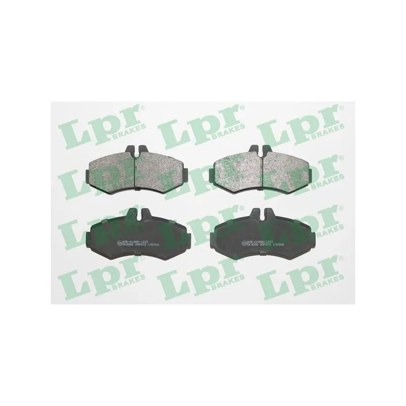 Jeu de 4 plaquettes de frein avant LPR 05P672