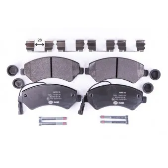 Jeu de 4 plaquettes de frein avant HELLA 8DB 355 021-281