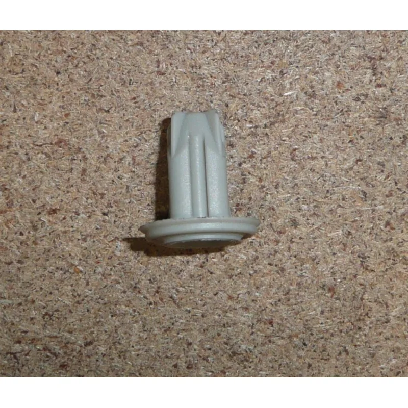 Clip, enjoliveur OE 742746
