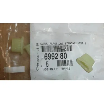 Clip, enjoliveur OE 699280