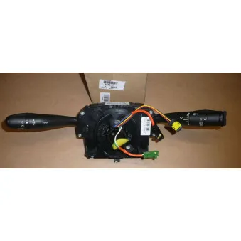 Commutateur de colonne de direction OE 6239VF