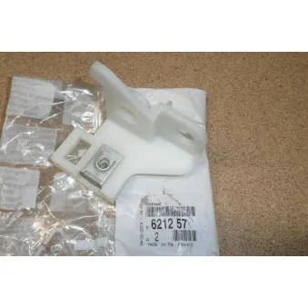 Clip, enjoliveur OE 621257