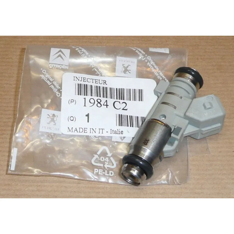 Injecteur OE 1984C2