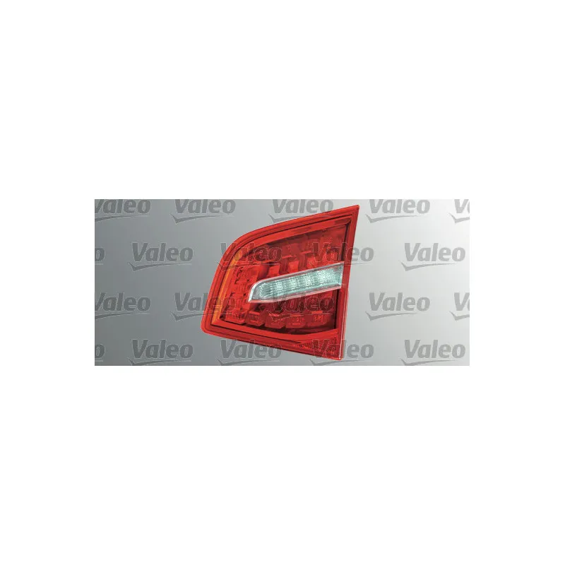 Feu arrière VALEO 043845