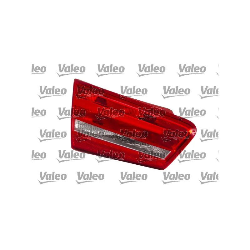 Feu arrière VALEO 044520