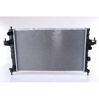 Radiateur, refroidissement du moteur NISSENS 630802