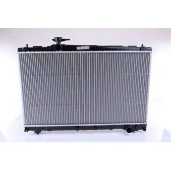 Radiateur, refroidissement du moteur NISSENS 64670A