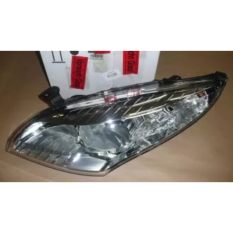 Projecteur principal OE 260605985R