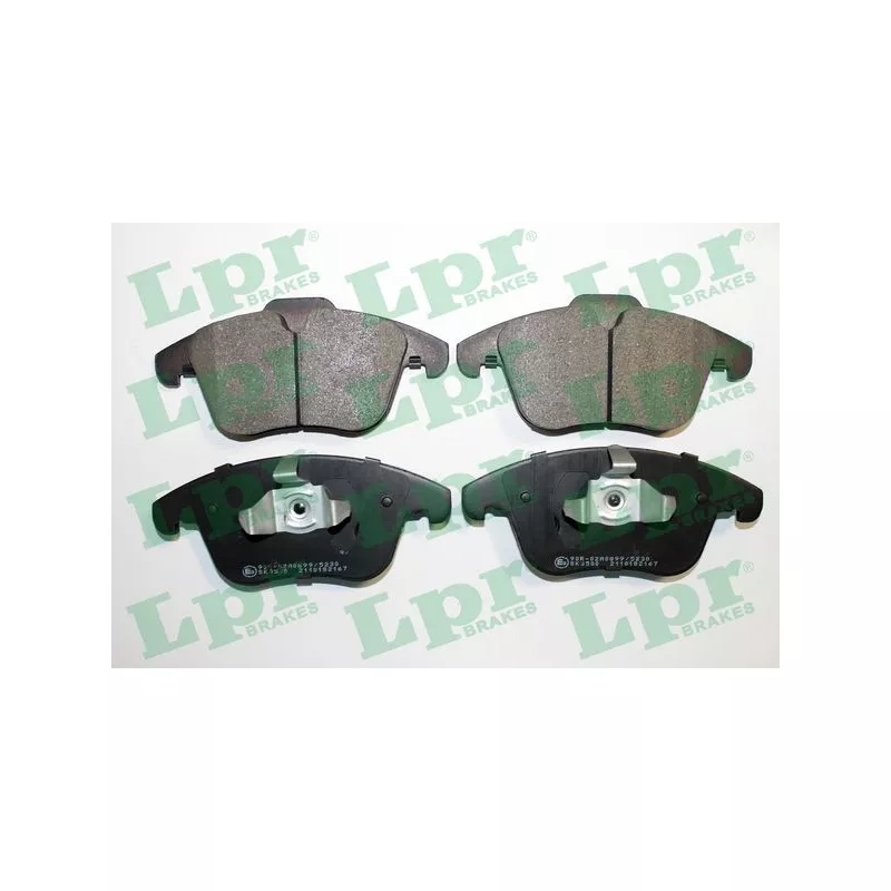 Jeu de 4 plaquettes de frein avant LPR 05P2167