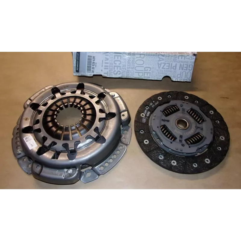 Kit d'embrayage OE 302052962R