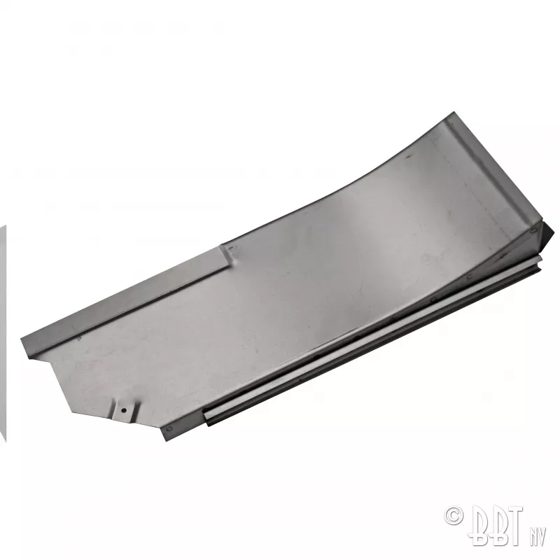 Panneau moteur, gauche YOUNG PARTS 0890-48