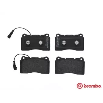 Jeu de 4 plaquettes de frein avant BREMBO