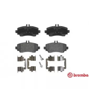 Jeu de 4 plaquettes de frein avant BREMBO